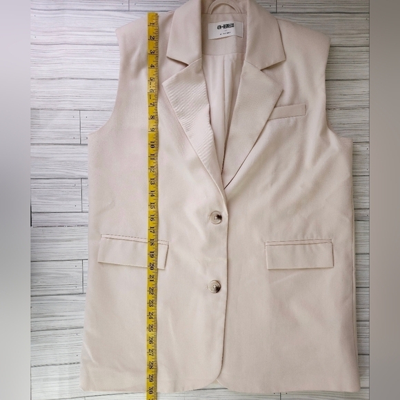 4th + Reckless Sleeveless Single Breast Oversized Blazer in Cream Size Small - Picture 14 of 15